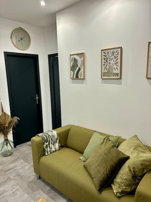 Apartamento L'Olivier - Calme, Chaleureux, Proche Transports Lyon Exterior foto